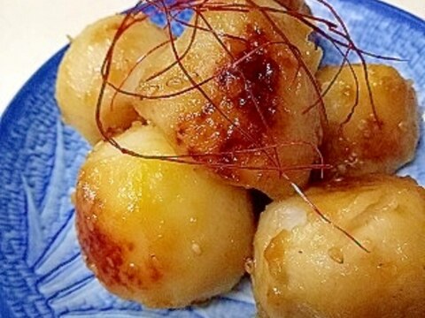 焼き里芋のごま甘煮